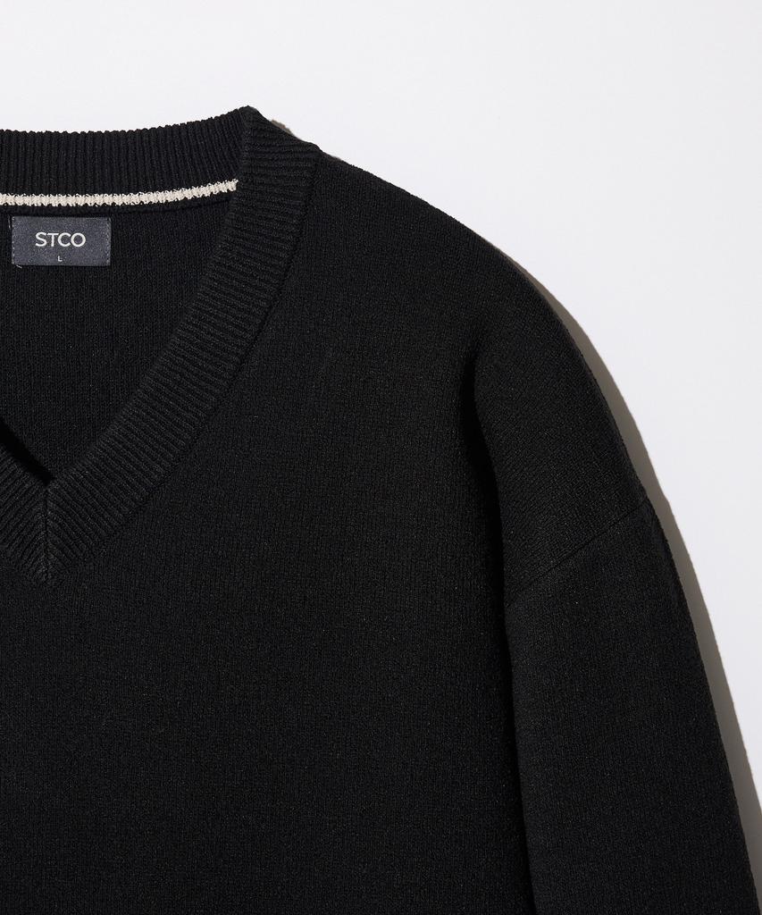 STCO V-Neck Boucle Solid Knit_Black (Oversized Fit)_Sktwa55Nsb