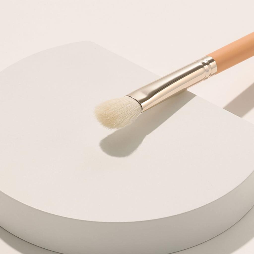 THE TOOL LAB 212 Blending Eyeshadow Large Brush,