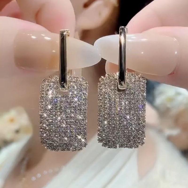 Trend Unique Design Elegant Exquisite Light Black Zircon Geometric Earrings Female Jewelry Party Premium Gift