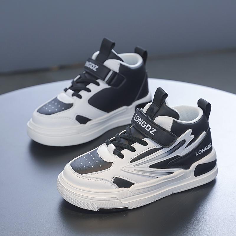 

Дитяче модне середнє верхнє дихаюче взуття для скейтбордингу Діти-студенти Миле спортивне взуття Хлопчики та дівчатка Зручні кросівки 39 чорний/білий