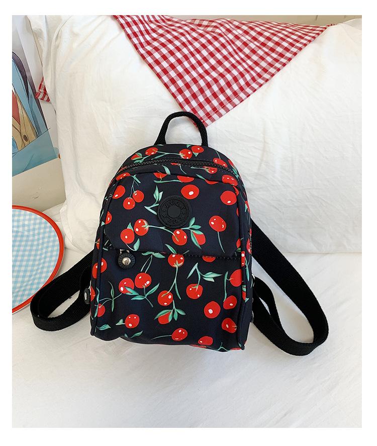 

Женский рюкзак, модный и повседневный, новая модель для внешней торговли, маленький рюкзак большой вместимости, рюкзак с цветочным принтом и несколькими отделениями.