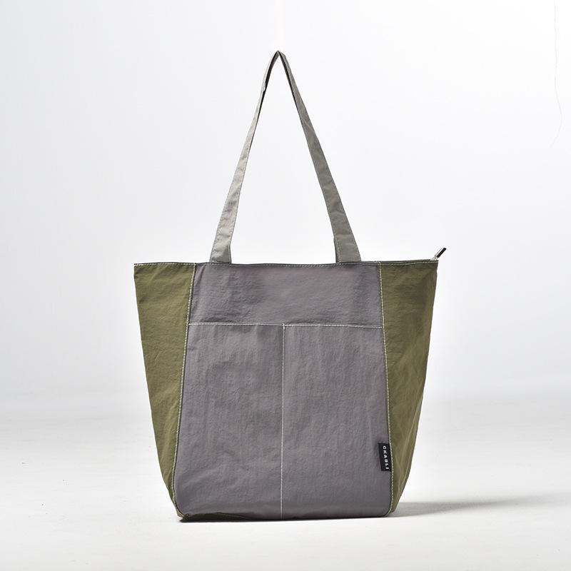 

Versatile One-Shoulder Nylon Tote Bag for College Students with Large Capacity