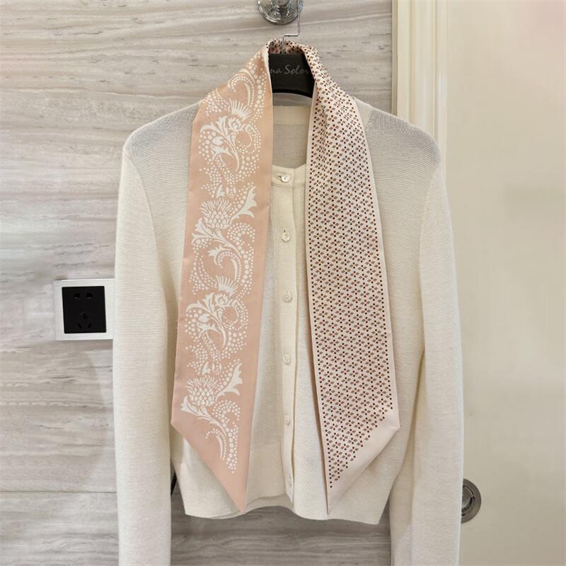 NINA SOLOR Light Peacock Flower Double-Sided Silk Scarf