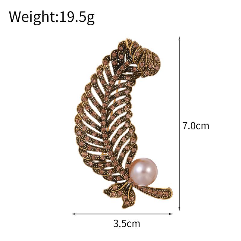 Retro Leaf Pearl Brooch Pin With Embedded Diamonds Elegant Fashionable Jewelry Accessory Pin Brooch