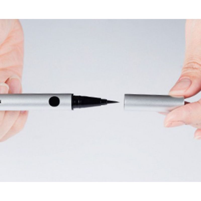 MISSHA Natural Fix Brush Pen Eyeliner 0.6g – Long-Lasting Waterproof Precision Liquid Eyeliner