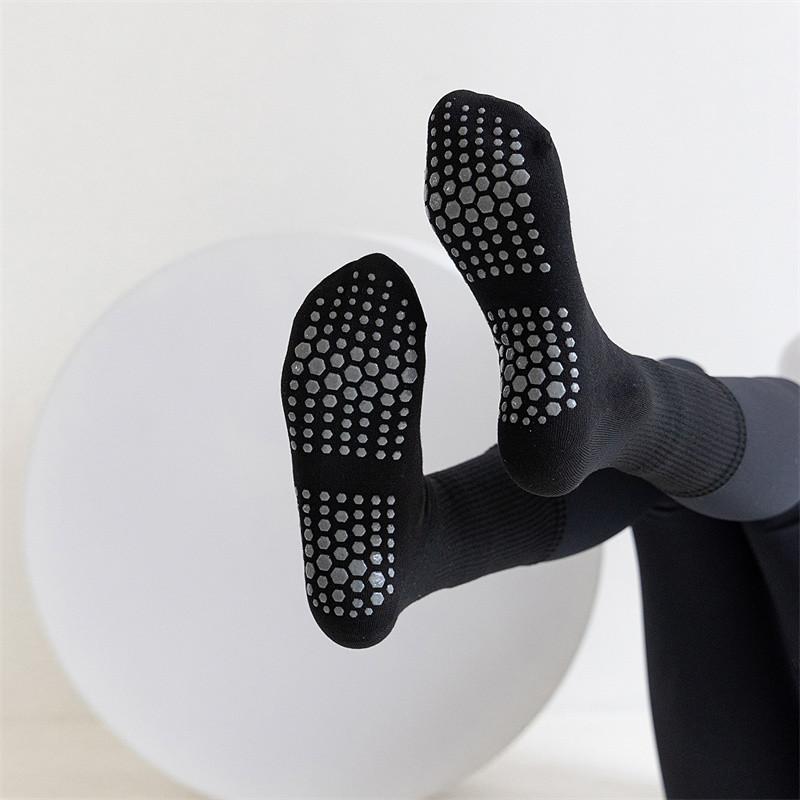 Yoga Socks Children's Solid Color Mid Tube Socks Silicone Anti Slip Professional Indoor Fitness Pilates Sports Socks Floor Socks