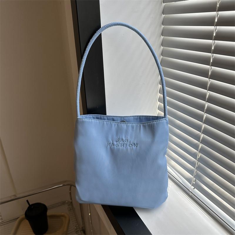 Fashionable Retro Shoulder Bag For Women Chic Bucket Style Daily Use Tote Available In Multiple Colors