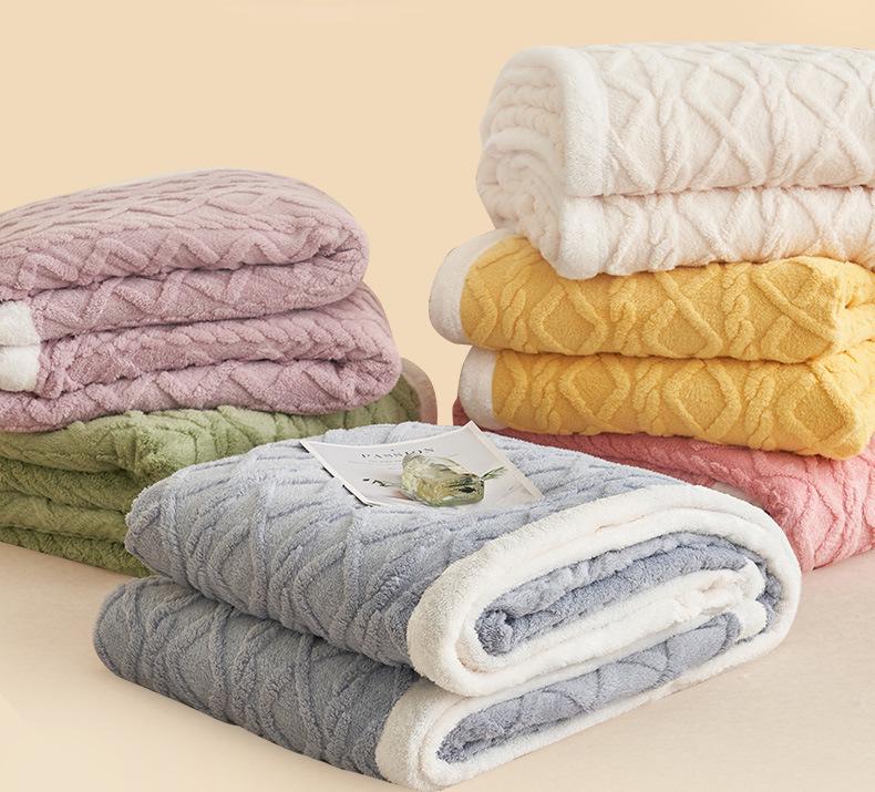 Autumn & Winter Taff Velvet Coral Fleece Blanket for Sofa or Office