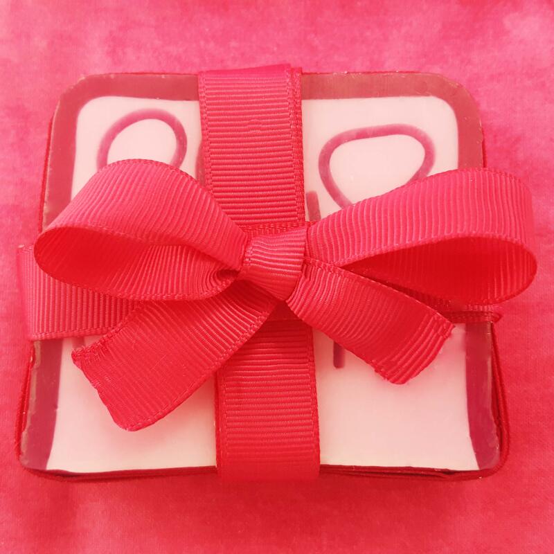 BOMP COSMETICS Pink Pemper Soap