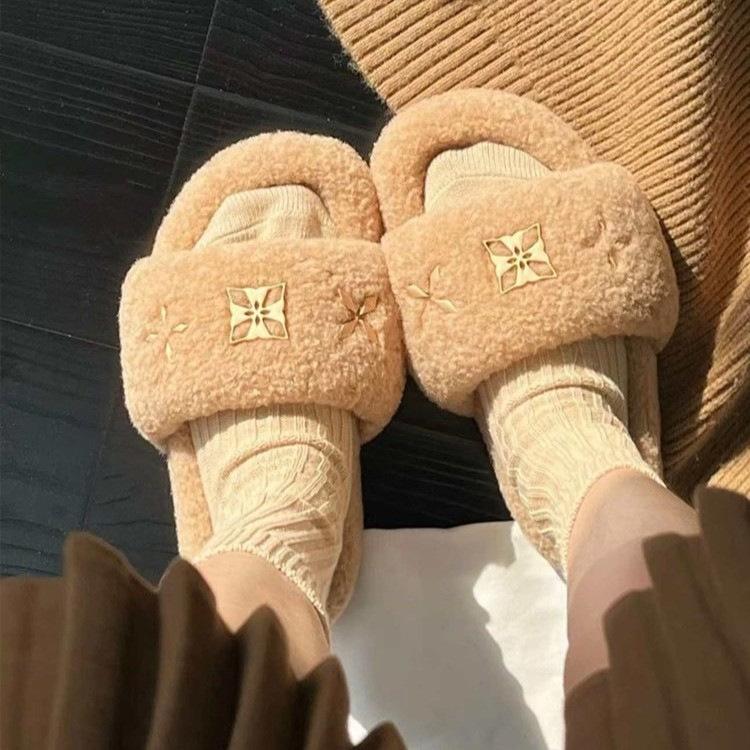 

[Zhao Ruth of the same style] Mao Mao slippers wear casual platform fashion one-word women s shoes 40 хаки