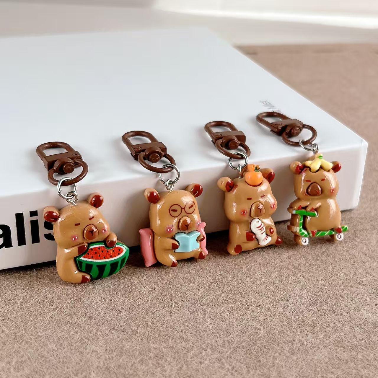 Capybara Keychain Pendant: Cute Cartoon Backpack Ornament & Best Friend Gift