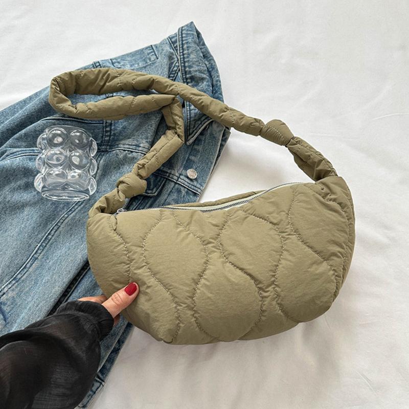 Female Puffer Shoulder Bag Trendy Soft Down Pillow Shopper Bag with Zipper Quilted Simple Crossbody Bag for Teenage Girls