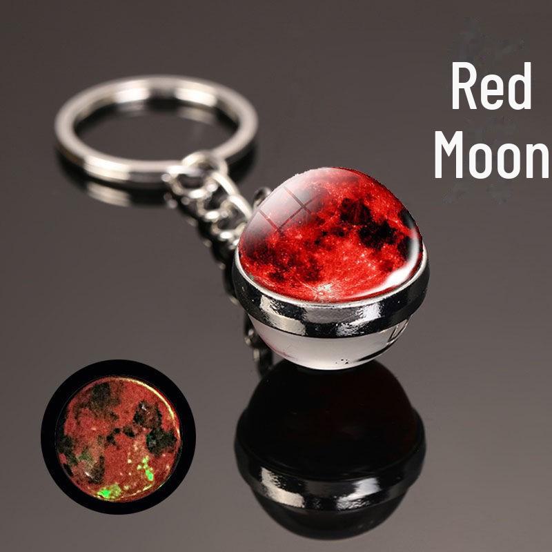 Oboustranná křišťálová galaktická klíčenka s designem planet a měsíce