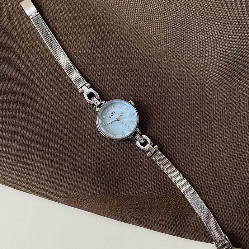 New Women'S Watch Elegant And Sophisticated With A Thin Strap, A Simple And Stylish Quartz Wristwatch, A Perfect Gift For Women.