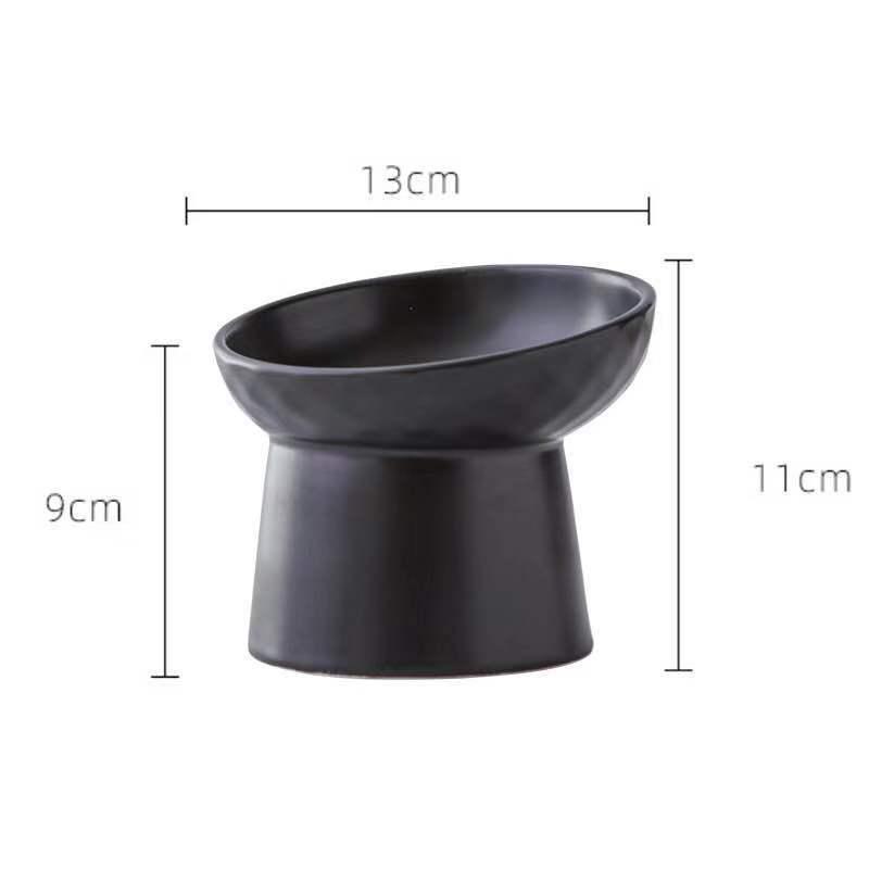 Ceramic Slanted Cat Bowl, High-Sided for Cervical Spine Protection, One-Piece Design.