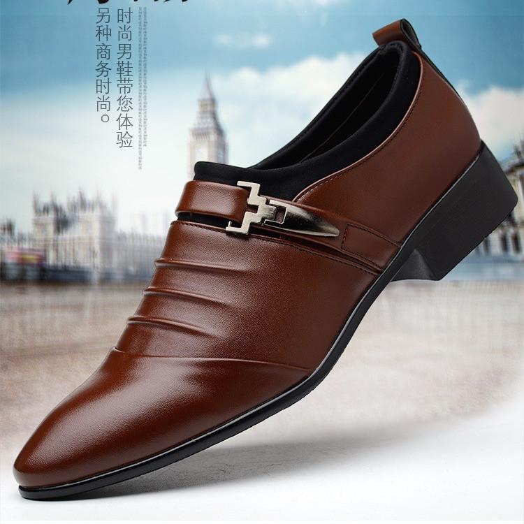 Casual Leather Shoes Men's Leather Shoes Korean-style Business Sandals with Soft Soles and Pointed Toes Large Size Men's Shoes