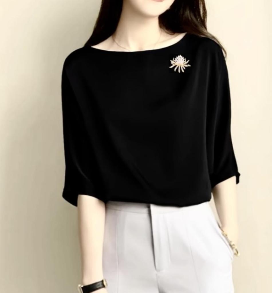 Kristallzirkon-Blumenbrosche Luxuriöse Diamant-Blumenansteckblume Geschenk für Frauen zum Einzug Wird in einem Geschenketui geliefert Hochzeiten, Abschlussfeiern, Zeremonien,