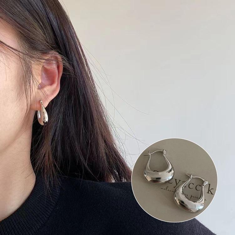 S925 Silver Snake-Shaped Hoop Earrings with Micro-Paved Zirconia - Retro Fashion for Women