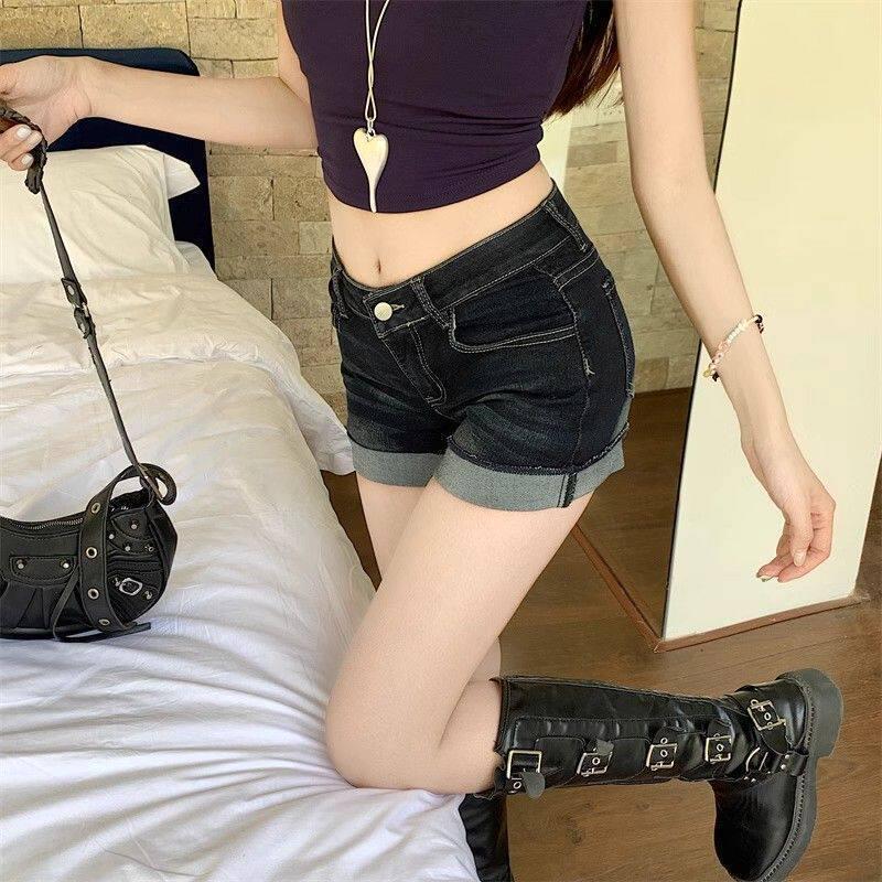 Women's Petite Spicy Retro High-Waist Dark Denim Hot Pants