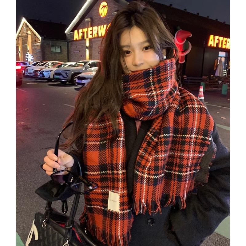 Red plaid Christmas scarf women's winter Korean version of high-end versatile scarf student couple thickened warm shawl