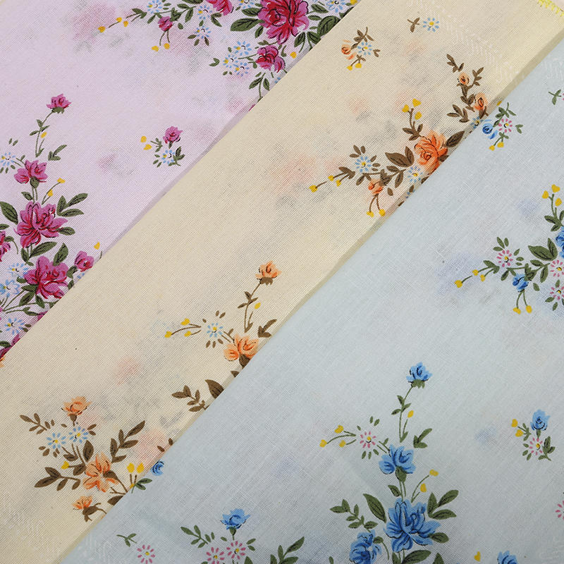 3pcs Small Floral Women's Handkerchiefs Crescent Edge Girl Printed Cotton White Background Refreshing Ladies Handkerchiefs