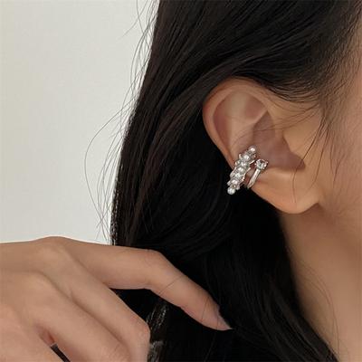 Korean Version of Zircon Meteor Pearl Ear Clips, Niche Design, High-end Sense, No Ear Piercings, Ear Bone Clips, Simple Temperament Earrings