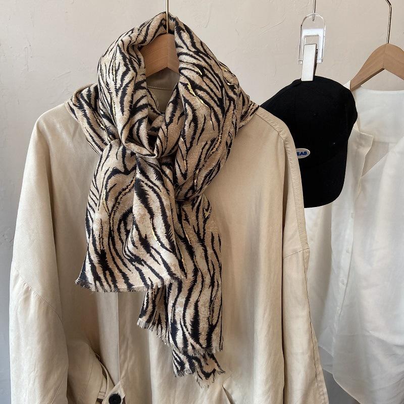 2026 Fashion Women Leopard Floral Fringe Viscose Shawl Scarf Lady High Quality Print Soft Pashmina Stole Muslim Hijab 180*90Cm