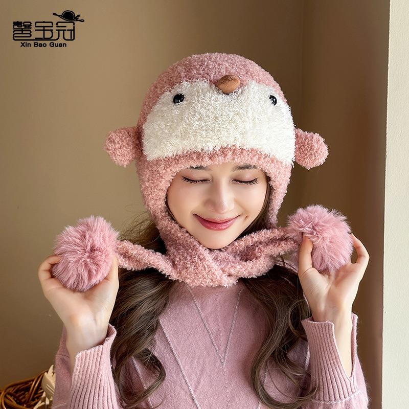 Winter cartoon penguin hat women's outdoor warm ear protection knitted wool hat versatile face small pullover hat