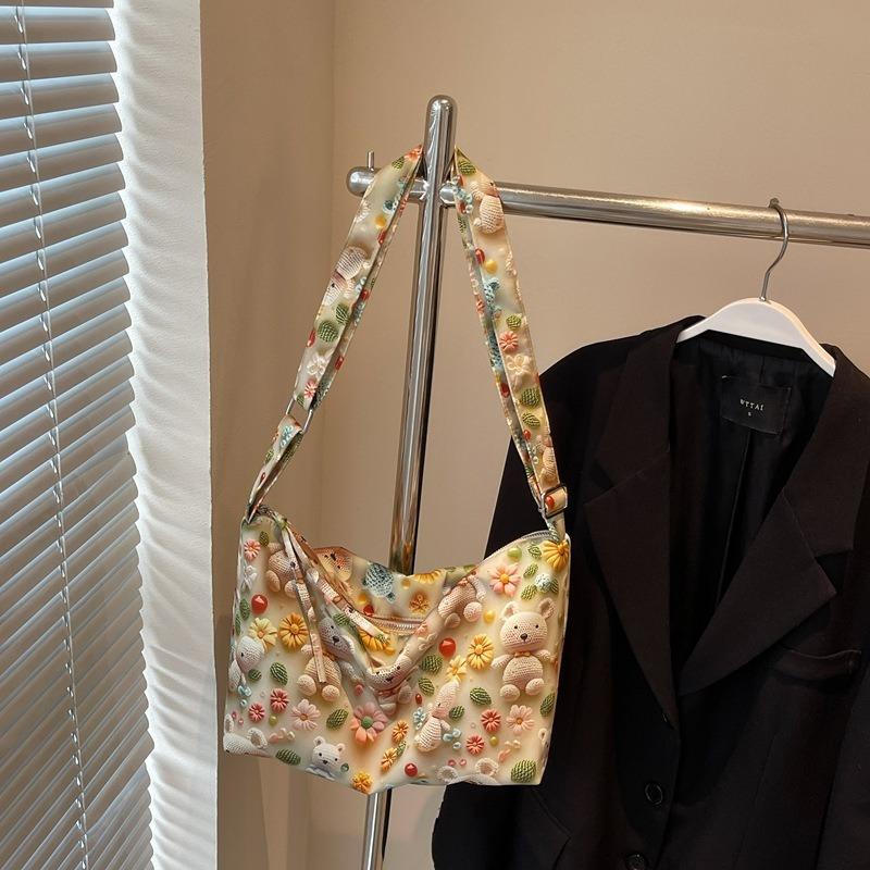 Lazy Cartoon Big Bag Women's New Casual Versatile Shoulder Messenger Bag Commuter Tote Bag