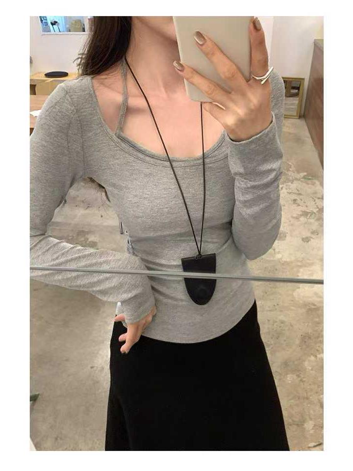 Damski dopasowany top z dekoltem halter, z długim rękawem, z wkładkami na biust i warstwowym wyglądem, na jesień/zimę 2025