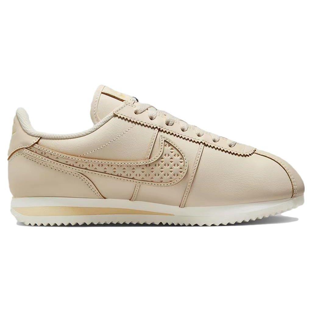 Nike Cortez SE World Make Mexico Damen Sneaker Tan Guava-Ice Melon-Tint FN7665-838