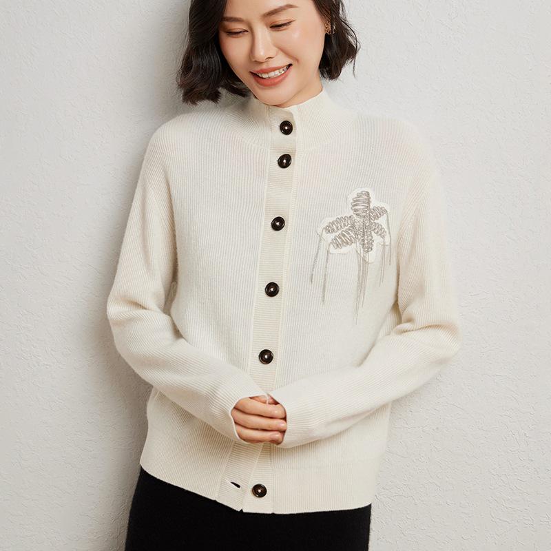BC Style Cashmere Cardigan: Elegant Autumn/Winter Embroidered Floral Wool Knit Jacket for Women