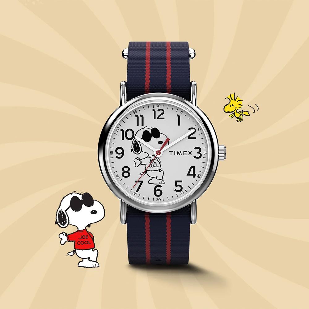 [Timex] Peanuts Weekender Snoopy Joe Cool Fabric Strap Watch 38mm TW2Y31100