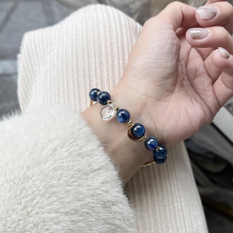 Adjustable Kyanite Crystal Bracelet for Women – Natural Blue Beaded Gift