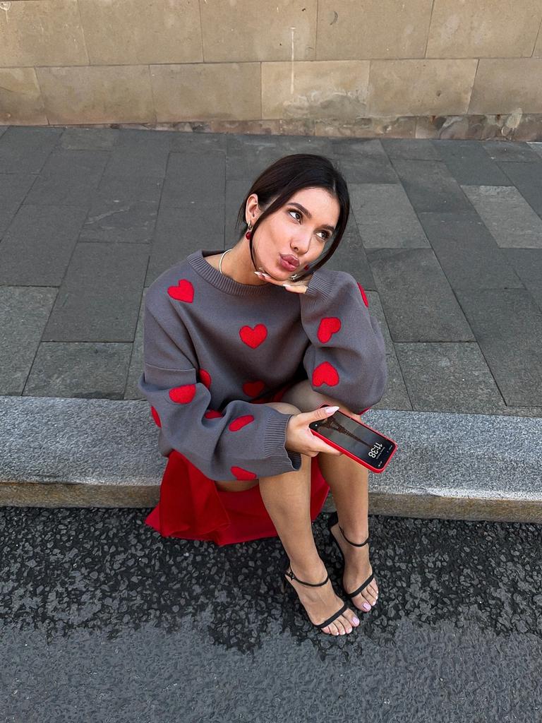 Früher Herbst Lässiger Stil Drapierter Rundhalsausschnitt Langarm Damen Wollpullover Herzfarbe Basisschicht Oberteil Herbst