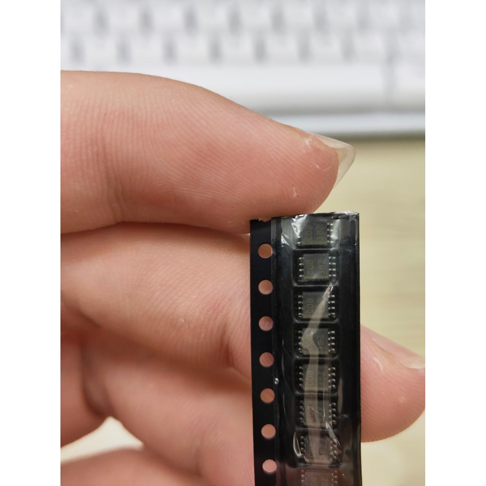 

10PCS SN74LVC2G08DCTR chip, dual AND gates, 2 inputs, SSOP-8