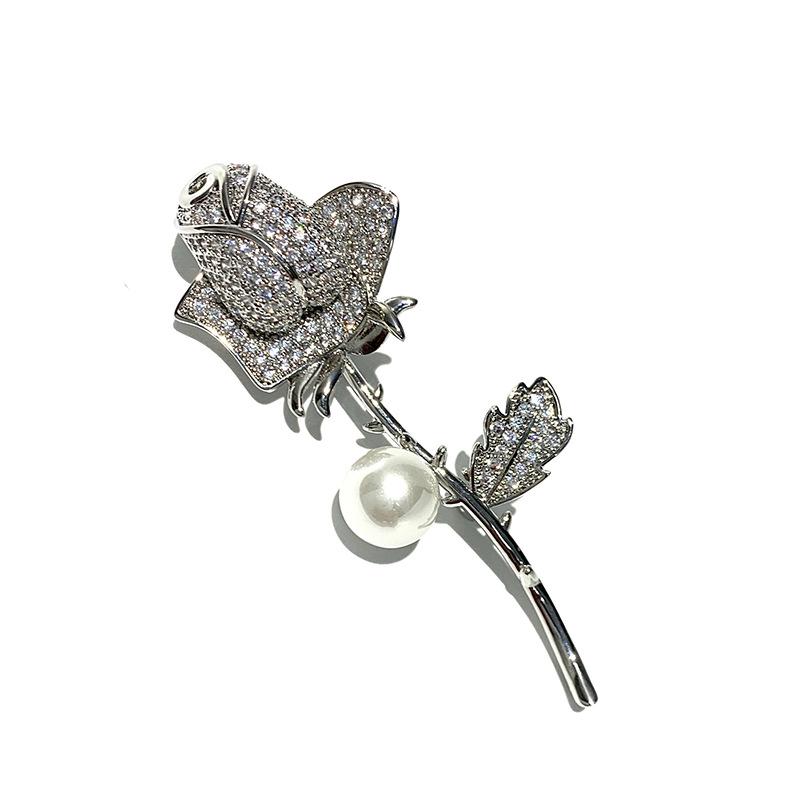Dilly Snow 3D Rose & Pearl Brooch for Women – Elegant Clothing Accessory