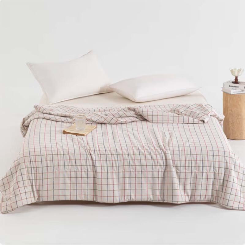 

Muji Textured Summer Quilt