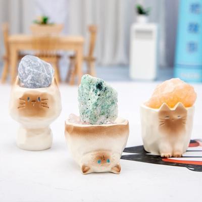 Mini Cat Ornament with Crystal Desktop Resin Cat Figurine Aroma Diffuser Stone Aromatherapy Fragrant Oil Diffuser for Home Office Meditation Room