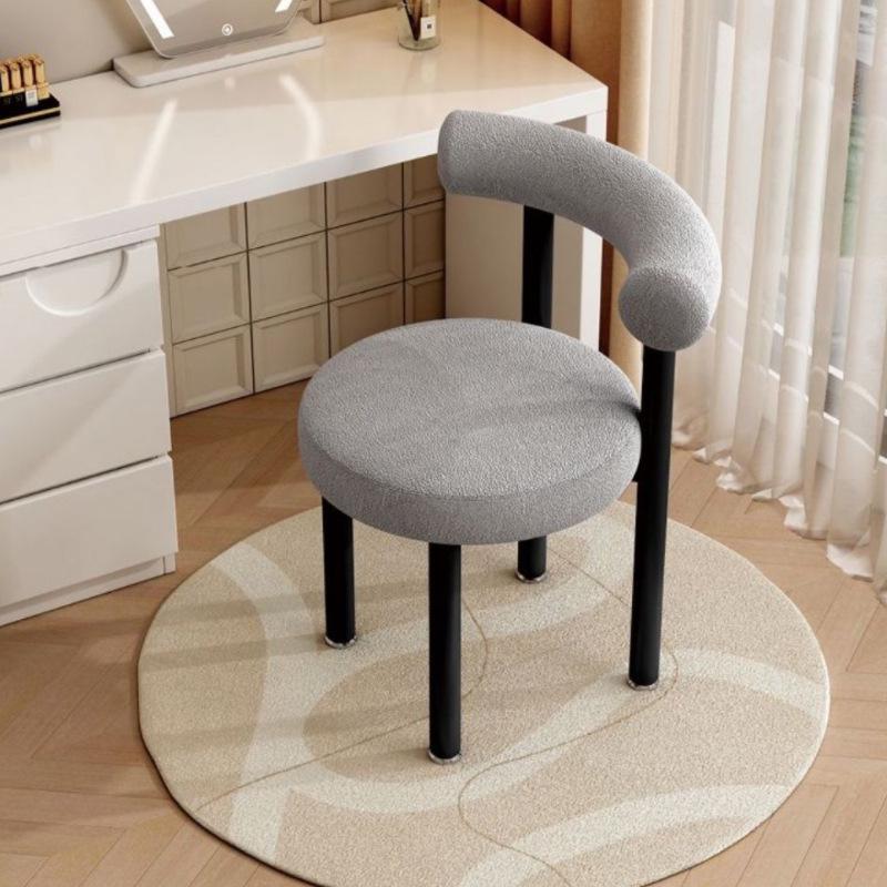 Luxury Makeup Stool: Bedroom Dressing Table Chair with Backrest for Comfortable Manicures