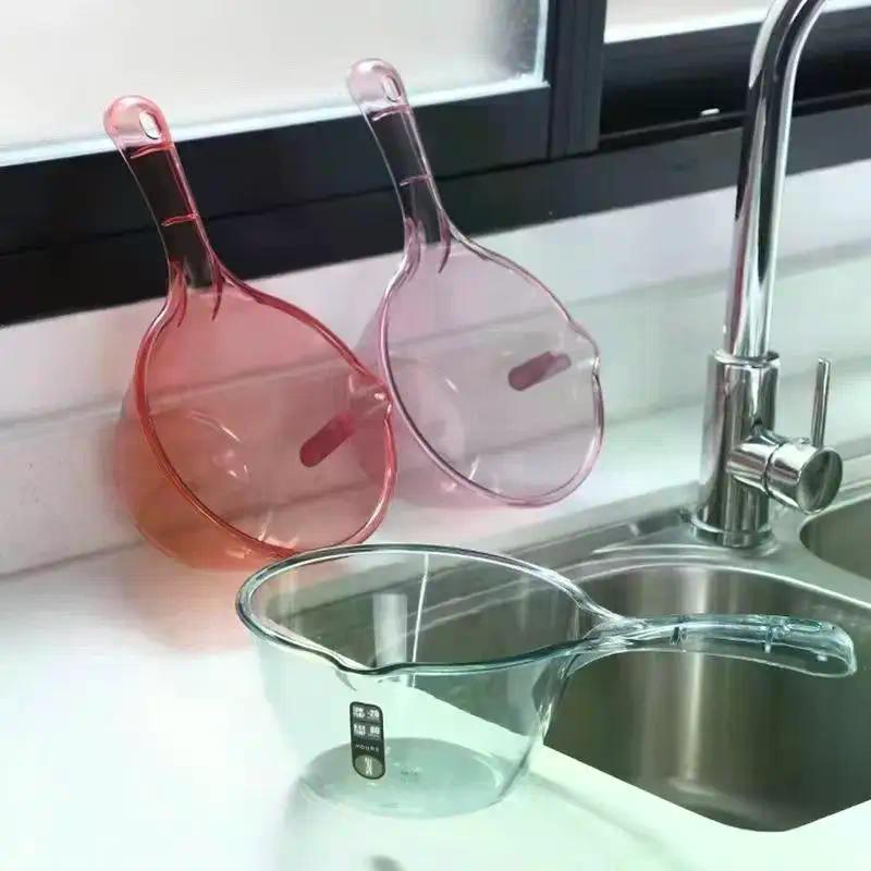 1Pcs Household Creative Water Ladle Wrestling Not Broken Transparent Water Scoop Thickened Plastic Water Spoon Kitchen Utensils