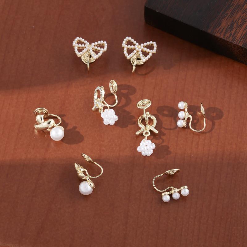 Vintage French Pearl No-Pierce Earrings: Elegant Luxury Clip-ons for Women