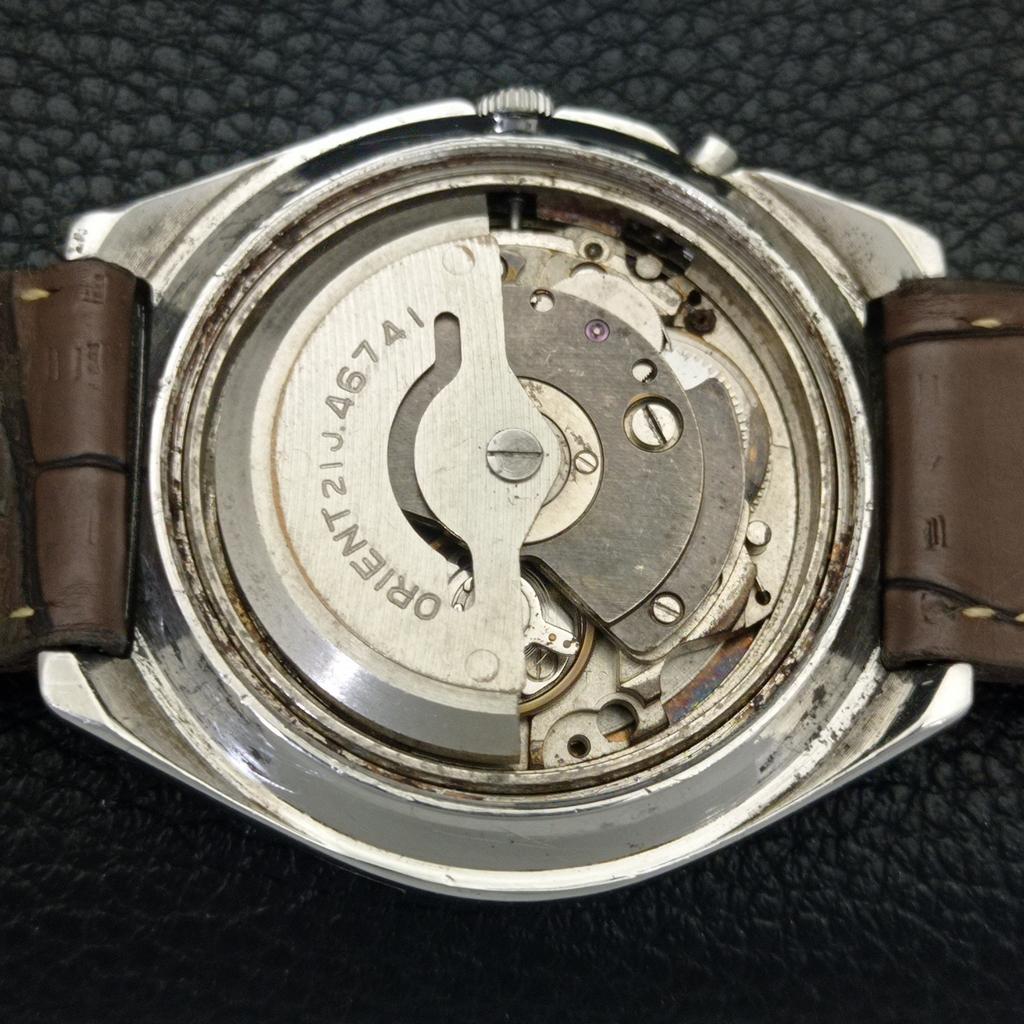USED VINTAGE ORIENT CRYSTAL AUTOMATIC JAPAN MENS ORIGINAL DIAL WATCH a702253-5 R123-a702253