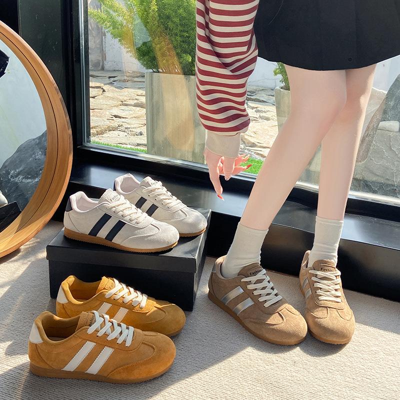 Lightweight Casual Women's Shoes Retro German Training Shoes Flat-soled Forrest Gump Shoes Spring 2025 New Sports Shoes Soft-soled Single Shoes