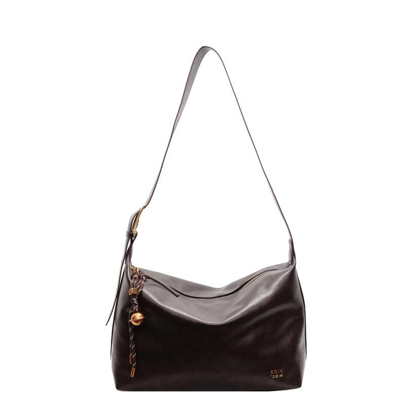 Large Capacity Bag Women's Autumn and Winter Retro New Versatile Shoulder Messenger Bag Popular Commuter Tote Bag