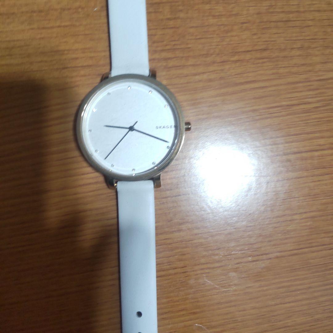 Used SKAGEN white leather watch SKW2141