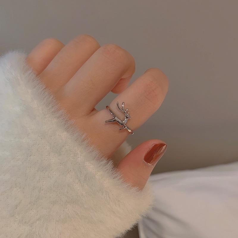 Korean Style Christmas Reindeer Ring for Women – Influencer-Inspired Open Adjustable Design