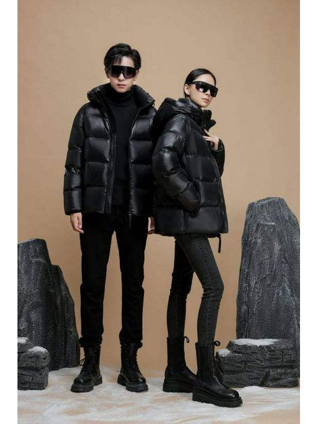 Unisex Black Gold Short Down Winter Jacket - Thickened Cotton-Padded Outerwear Trend