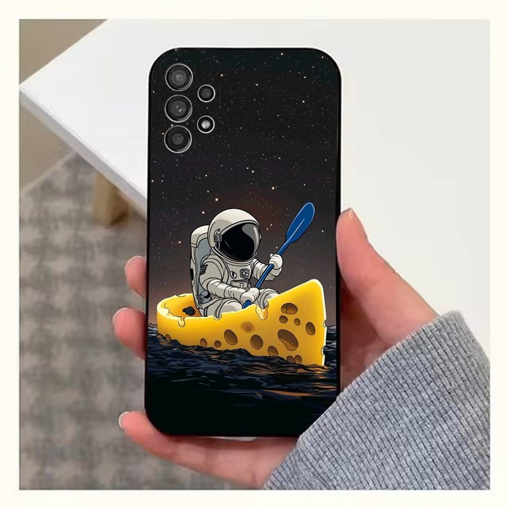 Universe Art Astronaut Case For Samsung S23,S25,S20,S10,S9,S21,S24,S22,Ultra,FE,Plus,Lite,Soft Silicone Black