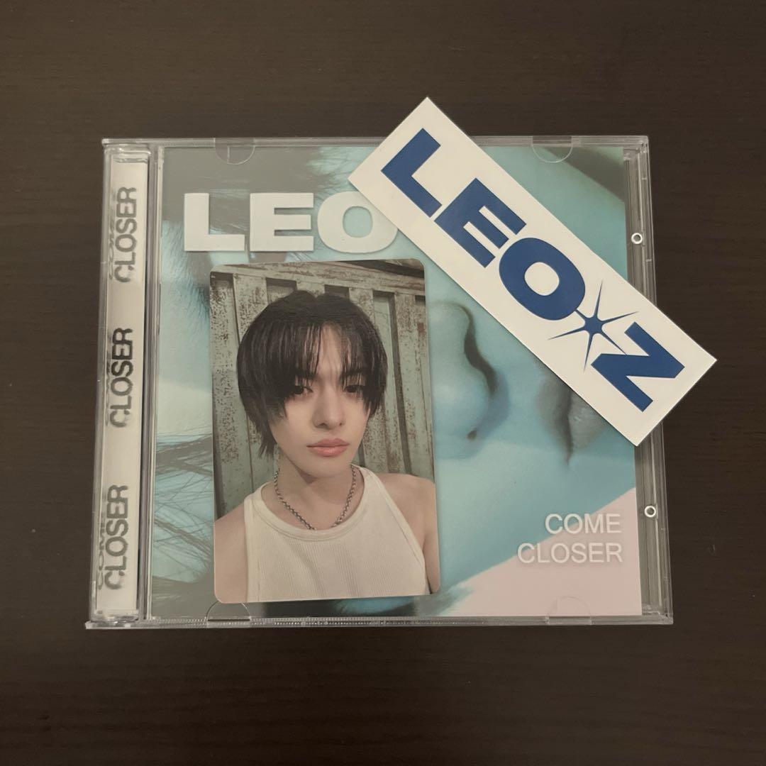

[USED] leo come closer